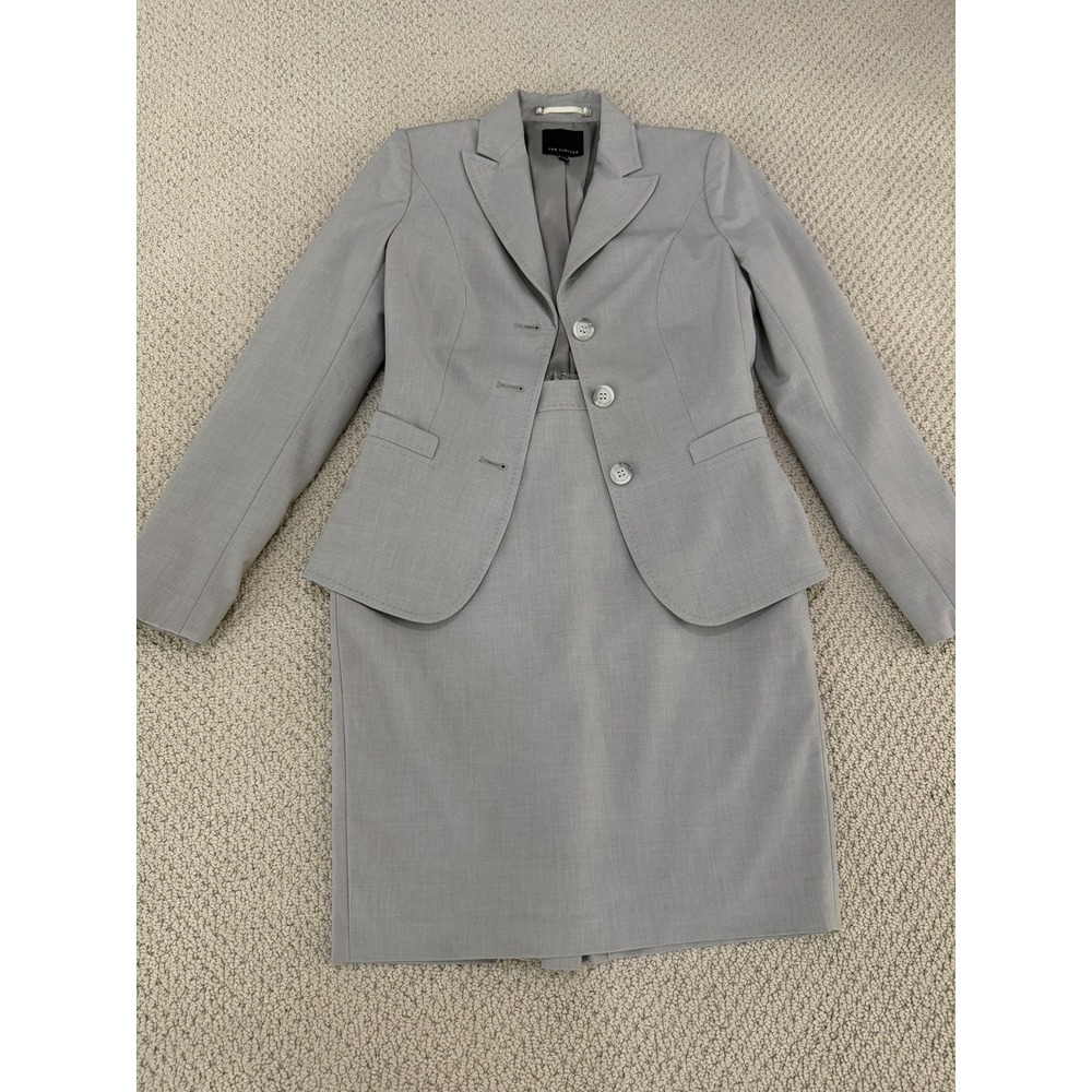 the limited women 2- piece skirt suits size 2/4 - Picture 2 of 16